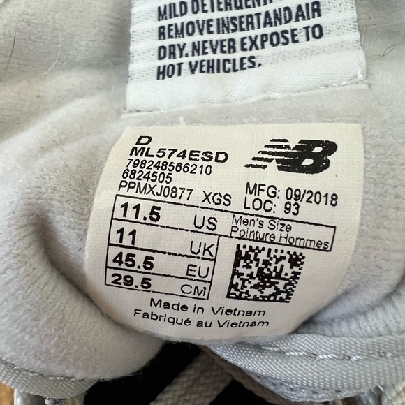 New Balance - Men’s - size 11.5 - Picture 4 of 4